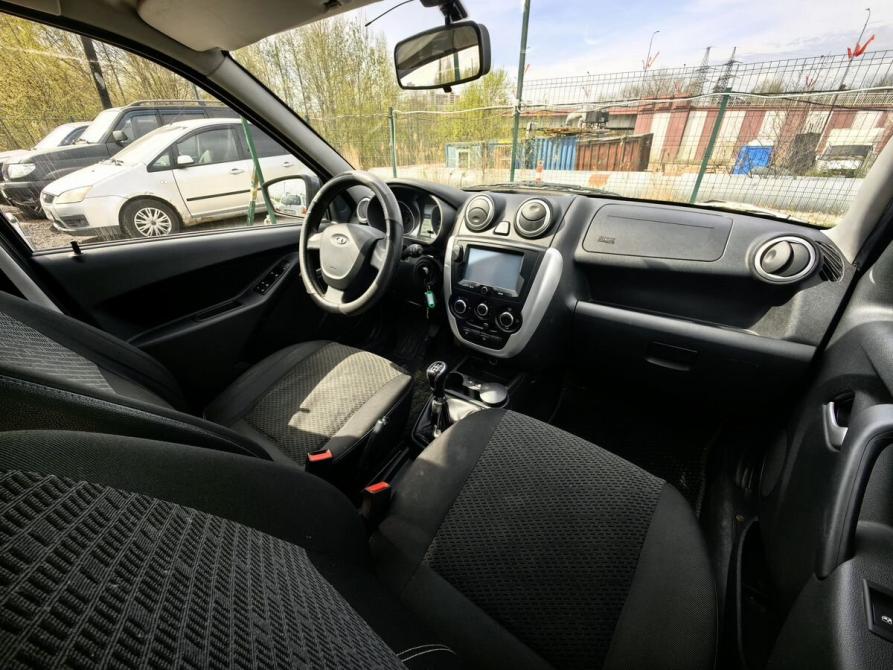 Lada (ВАЗ) Granta I Санкт-Петербург  - изображение 9
