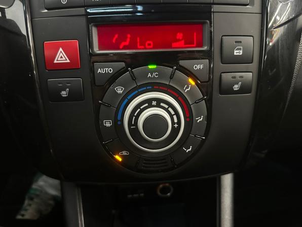 Kia Venga I с пробегом 2013 года, цена 890 000 рублей, 161670 км, минивэн, Автокод Объявления