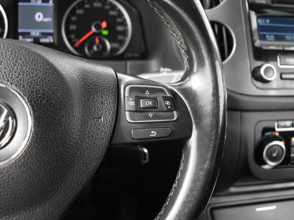 Volkswagen Tiguan I Рестайлинг с пробегом 2012 года, цена 1 359 900 рублей, 217481 км, внедорожник, Автокод Объявления