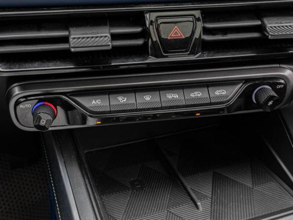 GAC GS3 с пробегом 2024 года, цена 1 950 000 рублей, 13156 км, внедорожник, Автокод Объявления