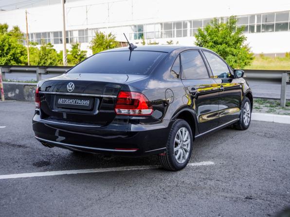 Volkswagen Polo V Рестайлинг с пробегом 2017 года, цена 1 078 000 рублей, 191352 км, седан, Автокод Объявления