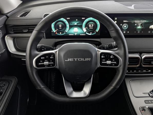 JETOUR X70 PLUS I Рестайлинг с пробегом 2025 года, цена 2 510 000 рублей, 20845 км, внедорожник, Автокод Объявления