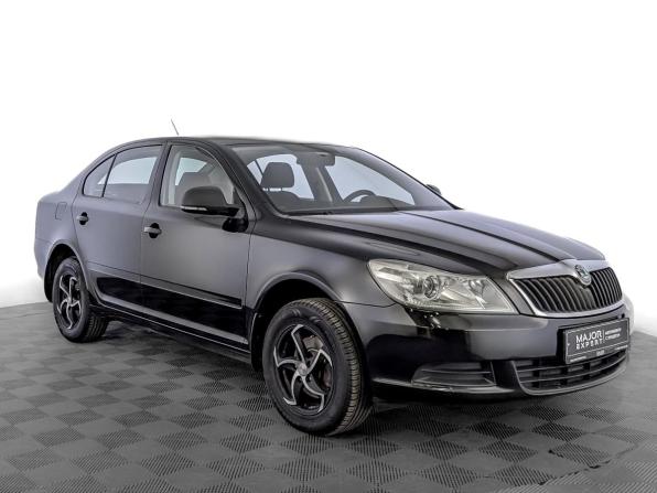 Skoda Octavia II (A5) Рестайлинг с пробегом 2011 года, цена 1 160 000 рублей, 107050 км, лифтбек, Автокод Объявления