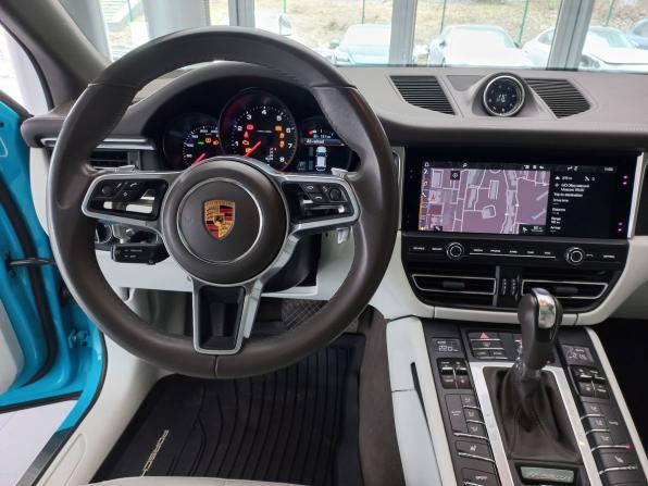 Porsche Macan I Рестайлинг с пробегом 2021 года, цена 6 290 000 рублей, 29880 км, внедорожник, Автокод Объявления