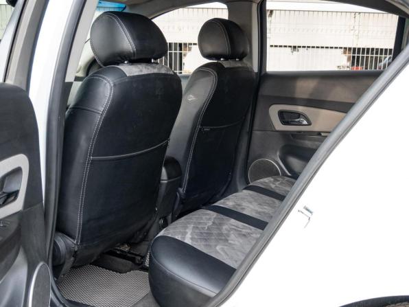 Chevrolet Cruze I Рестайлинг с пробегом 2013 года, цена 650 000 рублей, 219642 км, седан, Автокод Объявления