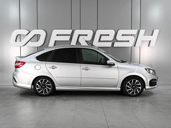 Lada (ВАЗ) Granta I Рестайлинг с пробегом 2024 года, цена 1 179 000 рублей, 29428 км, лифтбек, Автокод Объявления