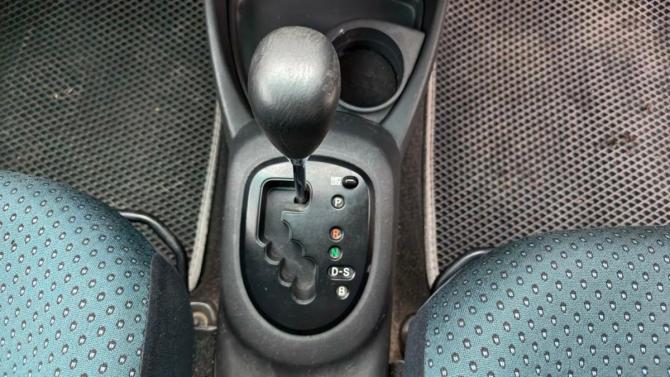 Toyota Vitz II (XP90) с пробегом 2005 года, цена 469 900 рублей, 319073 км, хэтчбек, Автокод Объявления