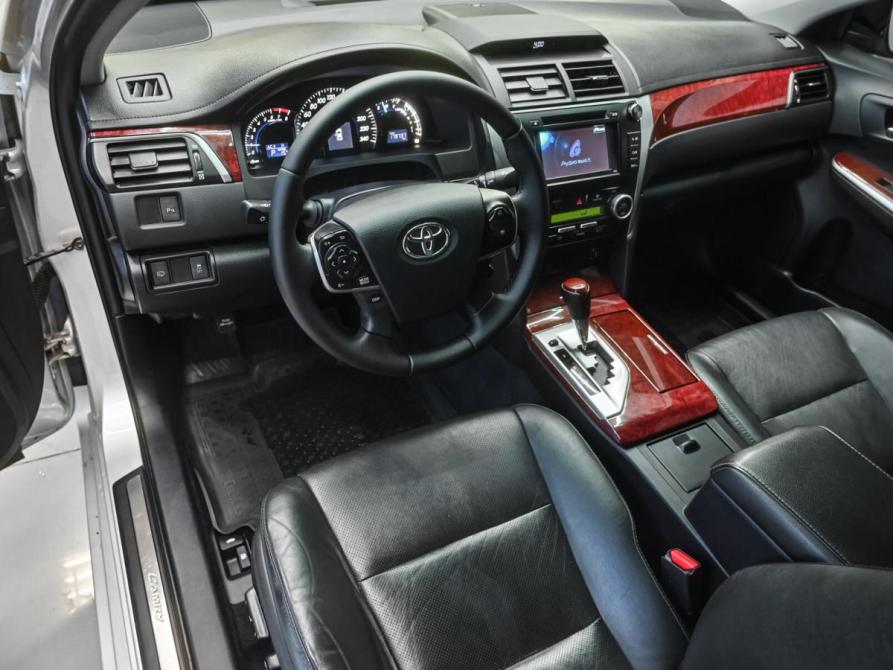 Toyota Camry VII (XV50) Челябинск  - изображение 12