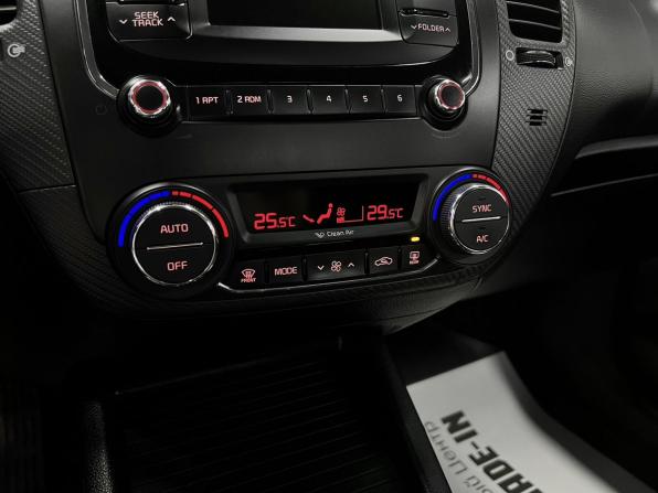 Kia Cerato III Рестайлинг (Classic) с пробегом 2017 года, цена 1 295 000 рублей, 179242 км, седан, Автокод Объявления