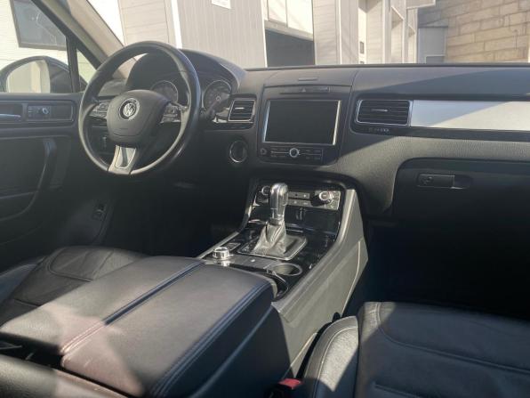 Volkswagen Touareg II с пробегом 2012 года, цена 1 733 000 рублей, 256057 км, внедорожник, Автокод Объявления
