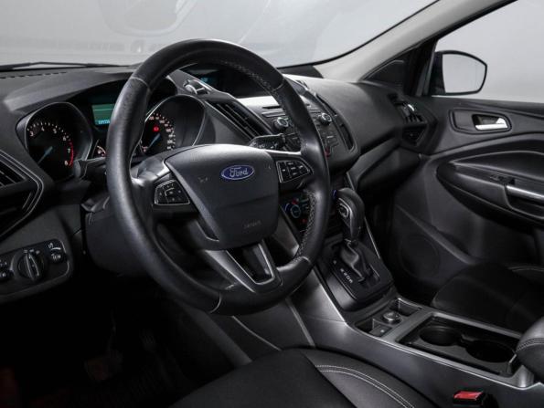 Ford Kuga II Рестайлинг с пробегом 2019 года, цена 1 399 000 рублей, 189348 км, внедорожник, Автокод Объявления