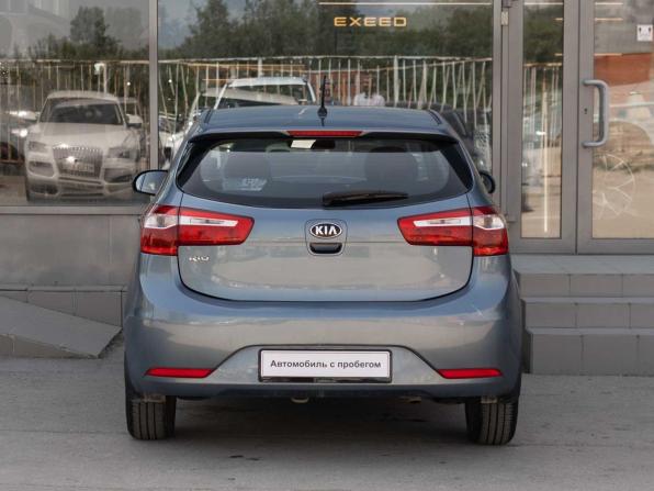 Kia Rio III с пробегом 2015 года, цена 900 000 рублей, 245948 км, хэтчбек, Автокод Объявления