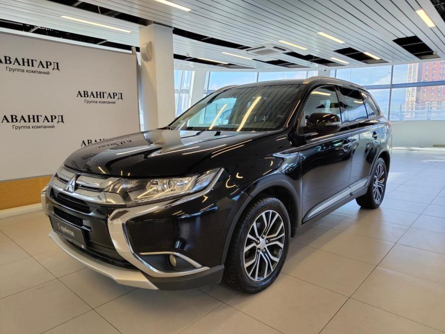 Mitsubishi Outlander III Рестайлинг 2 Санкт-Петербург  - изображение 1