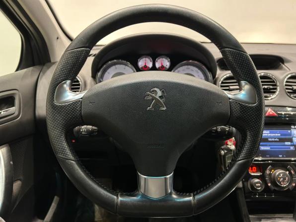 Peugeot 408 I Рестайлинг с пробегом 2018 года, цена 999 000 рублей, 100176 км, седан, Автокод Объявления