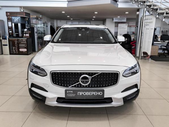 Volvo V90 Cross Country I с пробегом 2018 года, цена 3 150 000 рублей, 161500 км, универсал, Автокод Объявления