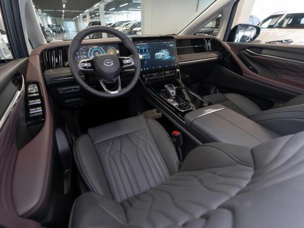 GAC Trumpchi M8 II с пробегом 2026 года, цена 5 000 000 рублей, 35 км, минивэн, Автокод Объявления