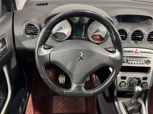 Peugeot 408 I с пробегом 2016 года, цена 739 800 рублей, 110000 км, седан, Автокод Объявления