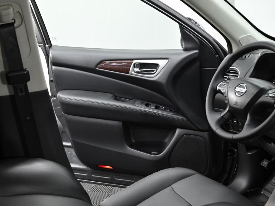 Nissan Pathfinder IV Москва  - изображение 12