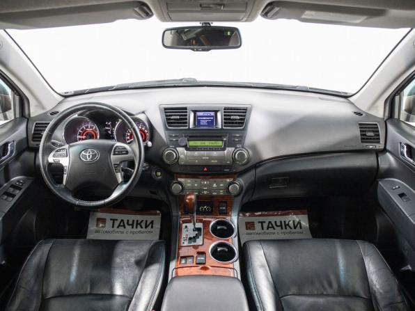 Toyota Highlander II (XU40) Рестайлинг с пробегом 2012 года, цена 2 180 000 рублей, 232420 км, внедорожник, Автокод Объявления