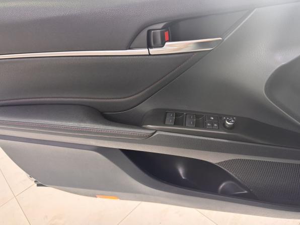Toyota Camry VIII (XV70) Рестайлинг с пробегом 2021 года, цена 3 130 000 рублей, 121518 км, седан, Автокод Объявления