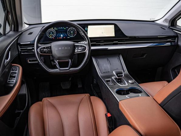 Omoda C5 I с пробегом 2023 года, цена 1 765 000 рублей, 39441 км, внедорожник, Автокод Объявления
