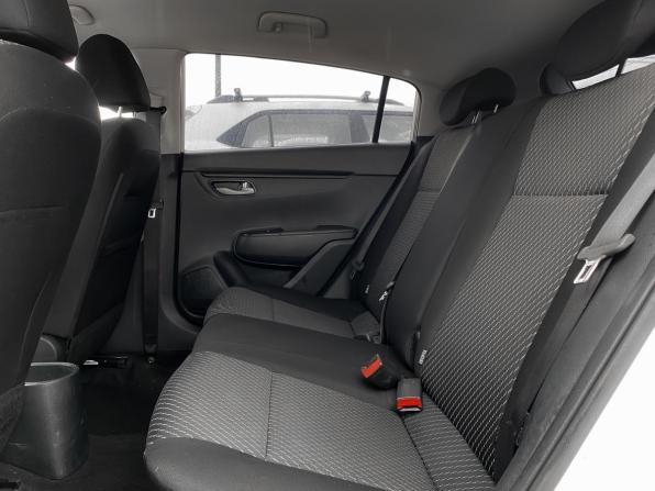 Kia Rio IV с пробегом 2018 года, цена 1 399 000 рублей, 128500 км, хэтчбек, Автокод Объявления