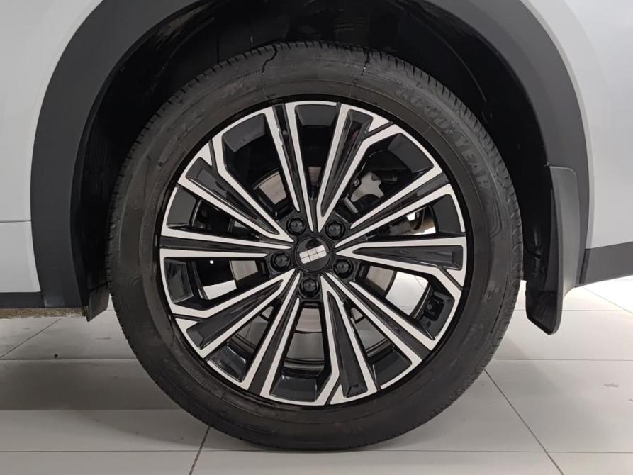 Geely EX5 EM-i Казань  - изображение 22