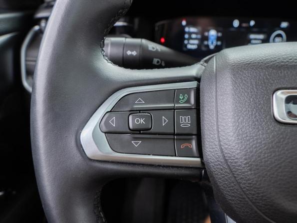 Jeep Compass II Рестайлинг с пробегом 2022 года, цена 3 600 000 рублей, 22623 км, внедорожник, Автокод Объявления