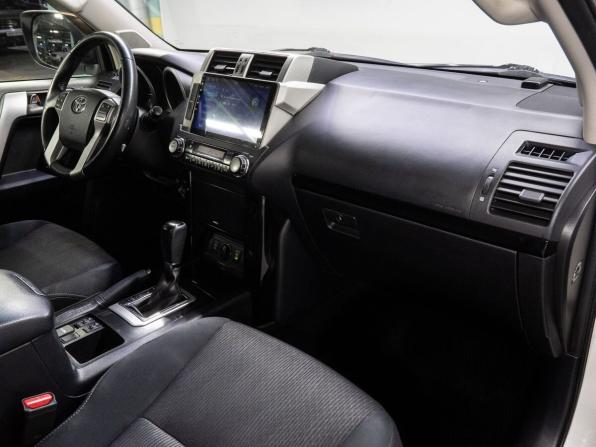 Toyota Land Cruiser Prado 150 Series Рестайлинг 1 с пробегом 2014 года, цена 4 100 000 рублей, 171057 км, внедорожник, Автокод Объявления