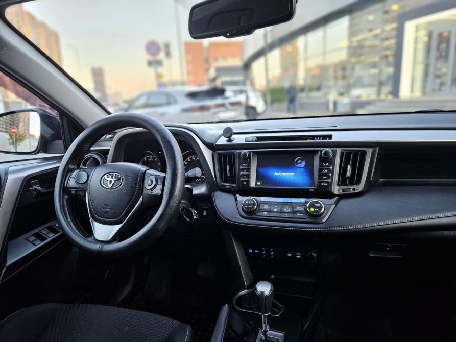 Toyota RAV4 IV (XA40) Рестайлинг Санкт-Петербург  - изображение 12
