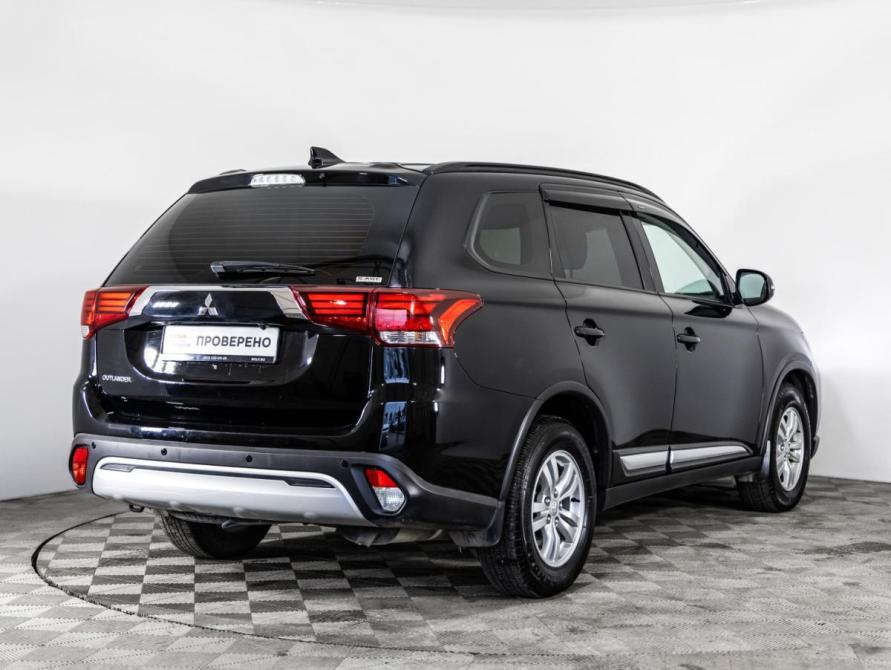Mitsubishi Outlander III Рестайлинг 3 Санкт-Петербург  - изображение 5
