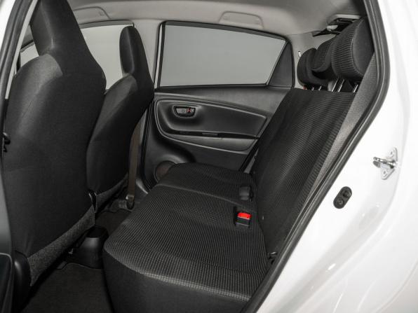 Toyota Vitz III (XP130) Рестайлинг 2 с пробегом 2018 года, цена 930 500 рублей, 54923 км, хэтчбек, Автокод Объявления