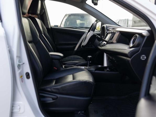 Toyota RAV4 IV (XA40) с пробегом 2013 года, цена 2 150 000 рублей, 188964 км, внедорожник, Автокод Объявления