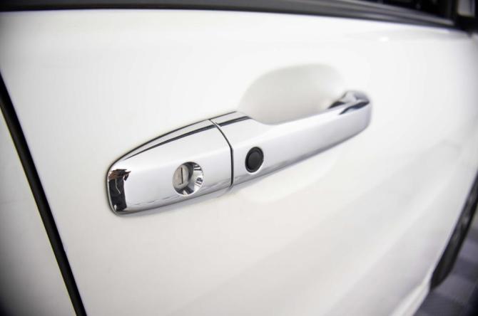 Honda Stepwgn V с пробегом 2015 года, цена 2 149 000 рублей, 126990 км, минивэн, Автокод Объявления