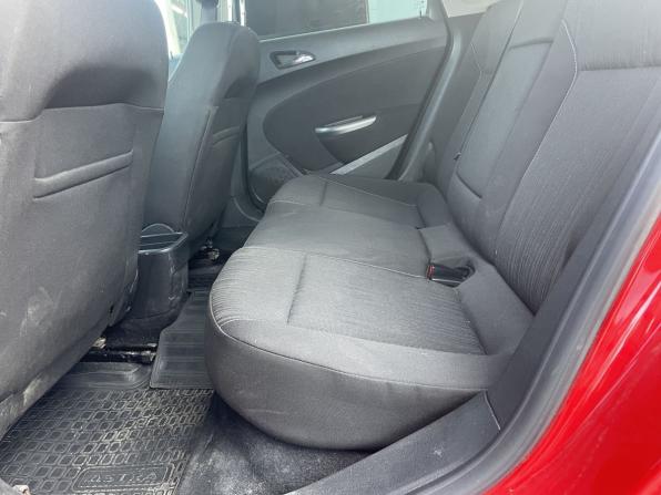 Opel Astra J с пробегом 2011 года, цена 600 000 рублей, 220275 км, хэтчбек, Автокод Объявления