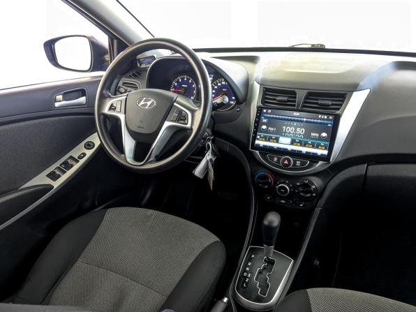 Hyundai Solaris I с пробегом 2012 года, цена 899 000 рублей, 97000 км, седан, Автокод Объявления