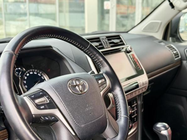Toyota Land Cruiser Prado 150 Series Рестайлинг 2 с пробегом 2020 года, цена 6 100 000 рублей, 48153 км, внедорожник, Автокод Объявления