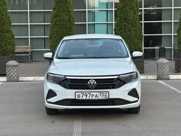 Volkswagen Polo VI с пробегом 2022 года, цена 1 675 000 рублей, 62206 км, лифтбек, Автокод Объявления