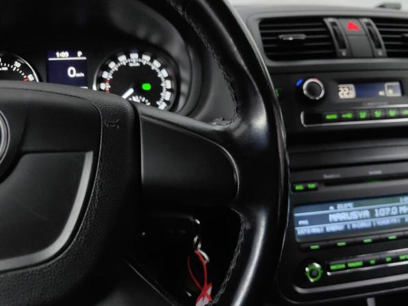 Skoda Fabia II Рестайлинг с пробегом 2011 года, цена 728 000 рублей, 110000 км, хэтчбек, Автокод Объявления