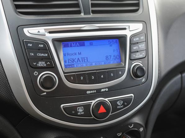 Hyundai Solaris I с пробегом 2011 года, цена 699 000 рублей, 198700 км, седан, Автокод Объявления