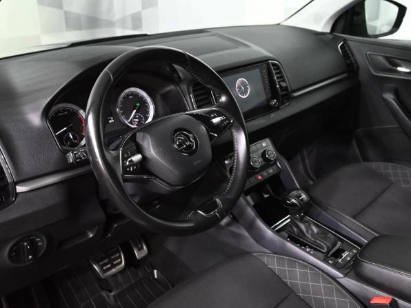 Skoda Karoq I с пробегом 2021 года, цена 2 490 000 рублей, 78416 км, внедорожник, Автокод Объявления