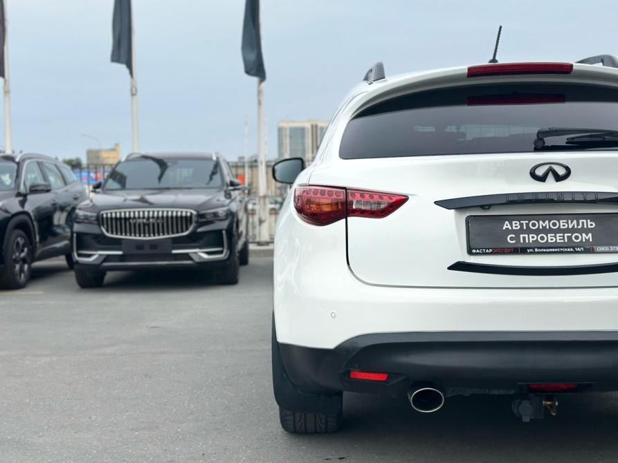 Infiniti FX II (S51) Рестайлинг Новосибирск  - изображение 12