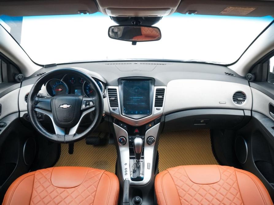 Chevrolet Cruze I Рестайлинг Ростов-на-Дону  - изображение 8