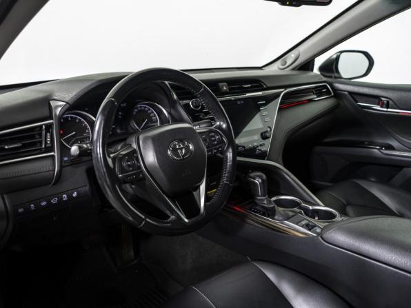 Toyota Camry VIII (XV70) с пробегом 2020 года, цена 2 798 000 рублей, 175941 км, седан, Автокод Объявления