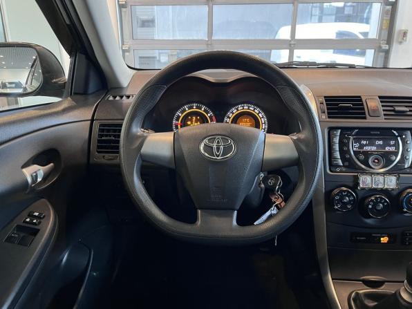 Toyota Corolla X (E140 E150) Рестайлинг с пробегом 2012 года, цена 1 050 000 рублей, 173854 км, седан, Автокод Объявления