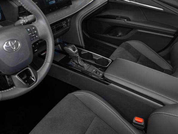 Toyota Camry IX (XV80) China Market с пробегом 2026 года, цена 4 500 000 рублей, 50 км, седан, Автокод Объявления