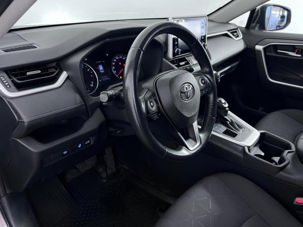 Toyota RAV4 V (XA50) с пробегом 2021 года, цена 2 950 000 рублей, 85497 км, внедорожник, Автокод Объявления