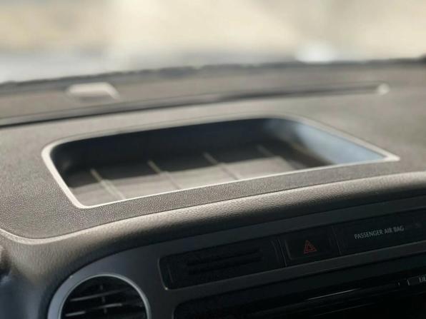Volkswagen Tiguan I Рестайлинг с пробегом 2012 года, цена 995 000 рублей, 244902 км, внедорожник, Автокод Объявления