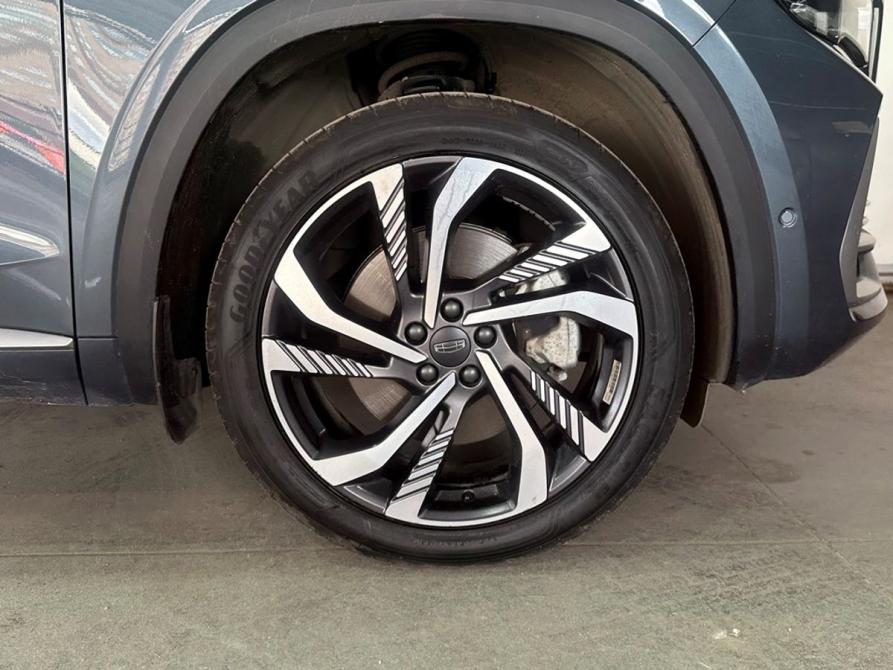 Geely Monjaro I Москва  - изображение 23