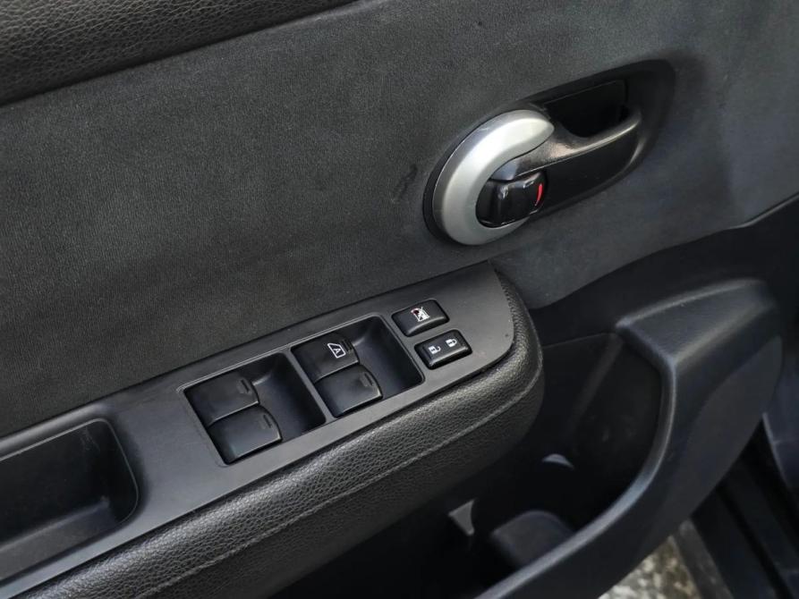 Nissan Tiida I Рестайлинг Санкт-Петербург  - изображение 14